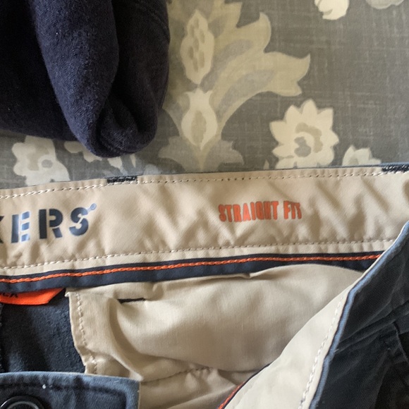 32 x 30 Dockers Ultimate Chino straight leg black - Picture 3 of 4